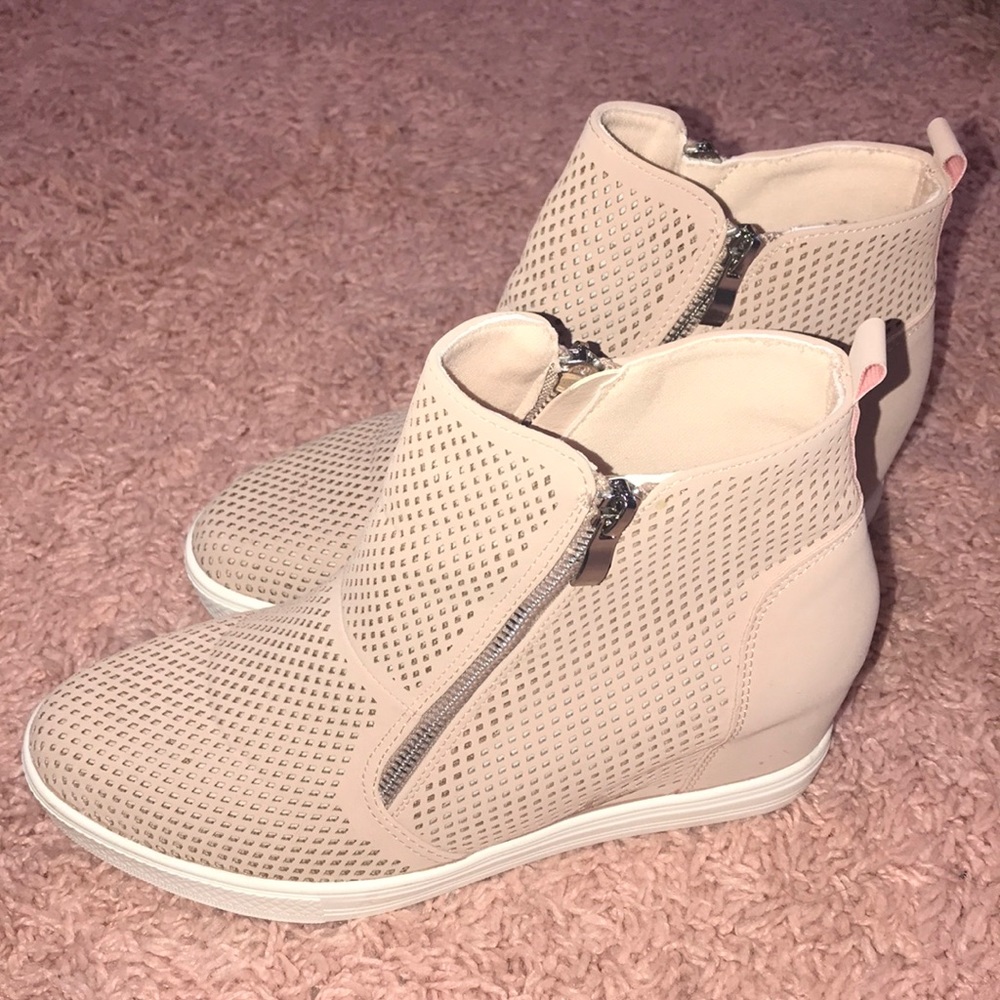 Wedge Booties Sneakers